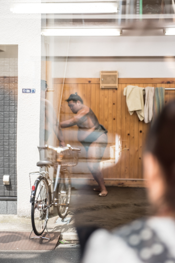 http://www.davideconventi.com/files/gimgs/116_tokyo-sumo2-4116.jpg