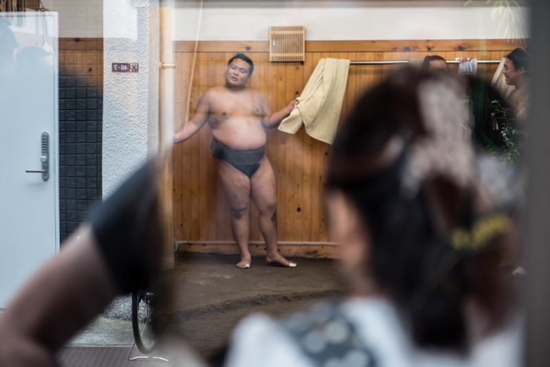 http://www.davideconventi.com/files/gimgs/116_tokyosumo-4121.jpg