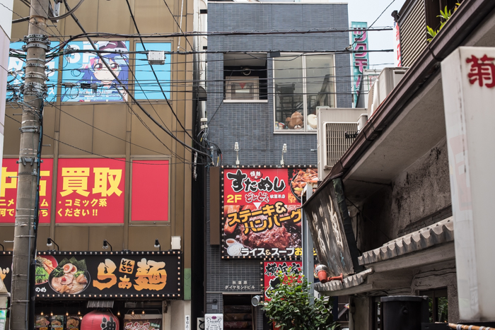 http://www.davideconventi.com/files/gimgs/118_akihabara2015-7470.jpg