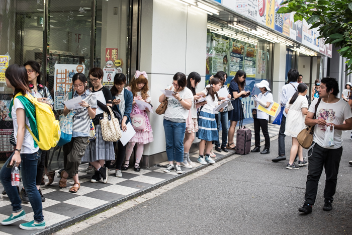 http://www.davideconventi.com/files/gimgs/119_akihabara2015-7478.jpg