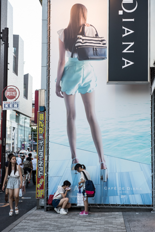 http://www.davideconventi.com/files/gimgs/119_harajuku2-4878.jpg